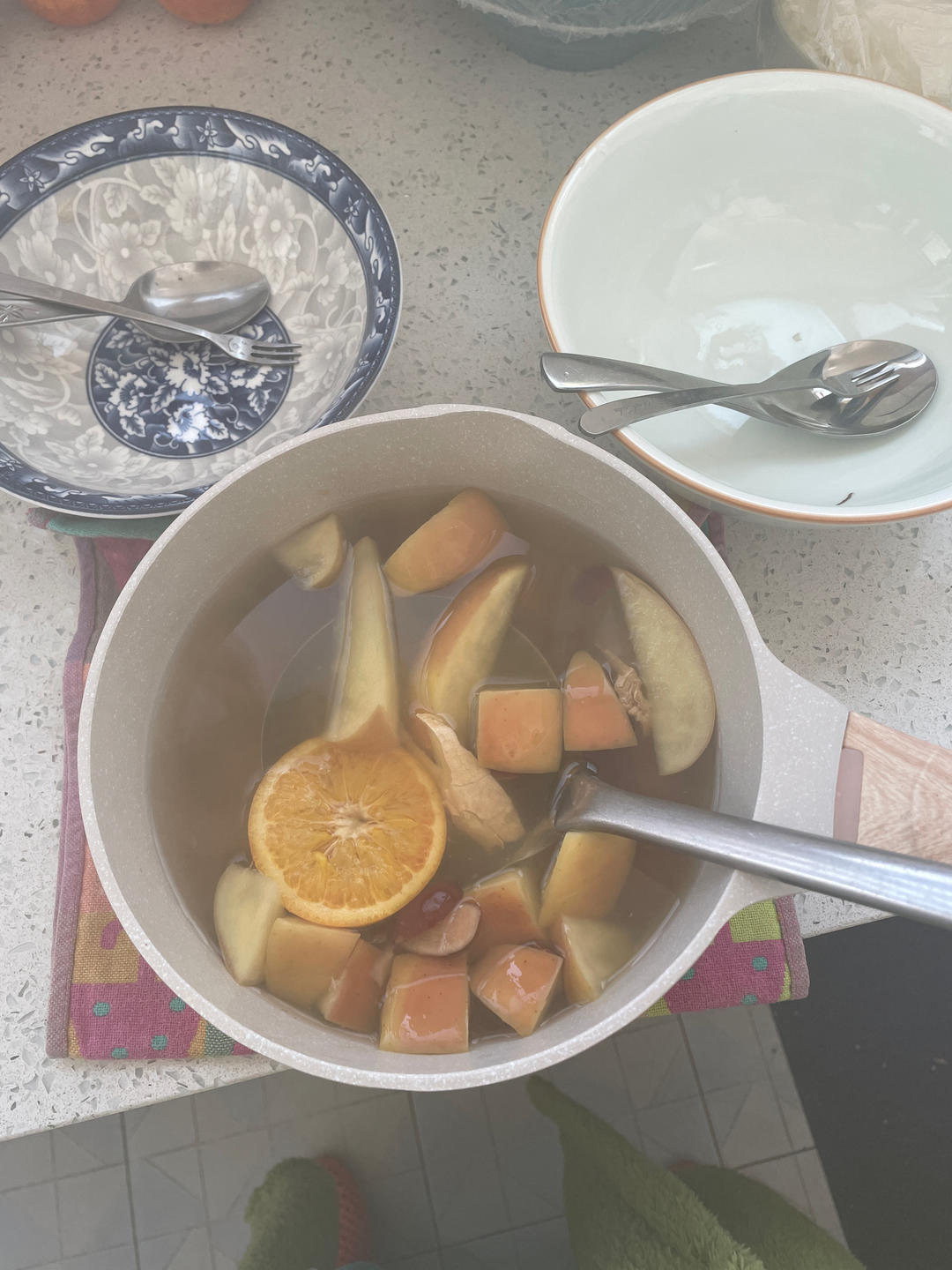 超简单的DIY果茶：苹果热橙柠檬茶