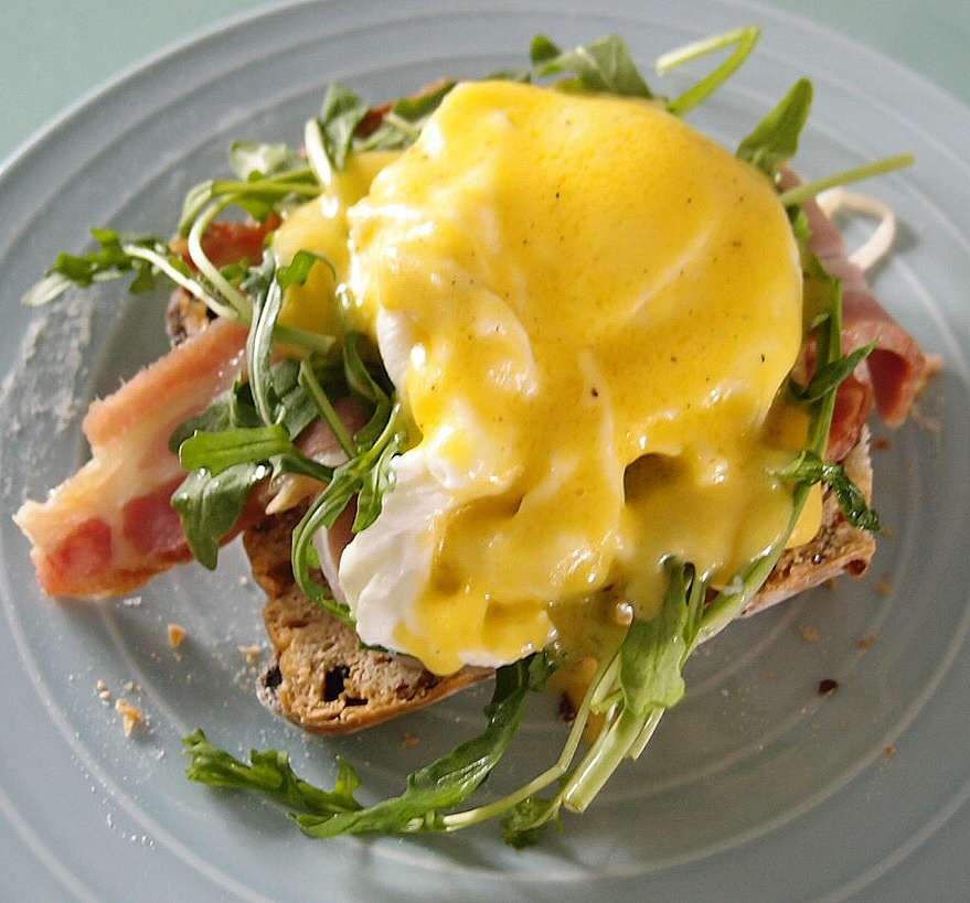 法式早午餐Egg Benedict