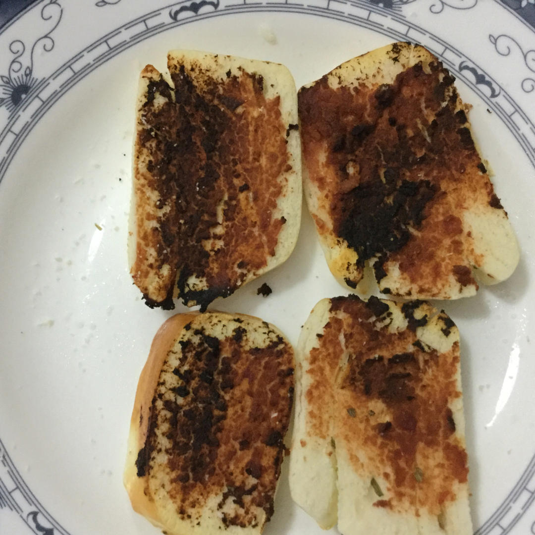 腐乳烤馒头片（空气炸锅）