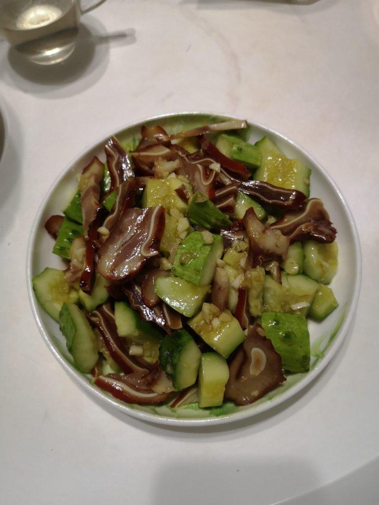 凉拌猪耳朵(酒友的好朋友)