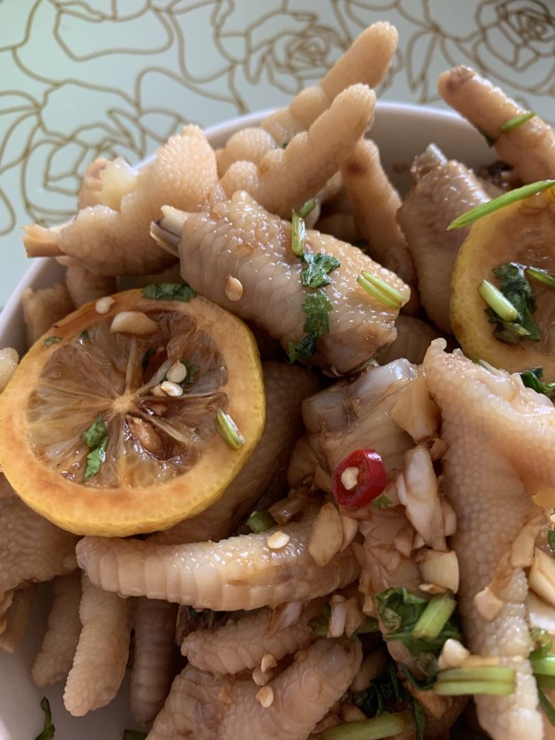 停不下来的秘制凉拌鸡爪