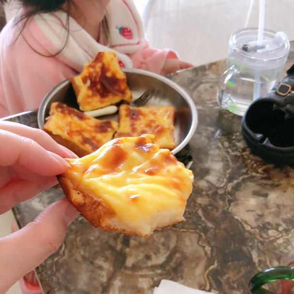 零失败快手岩烧乳酪(熔岩吐司)十分钟网红早餐，好吃哭