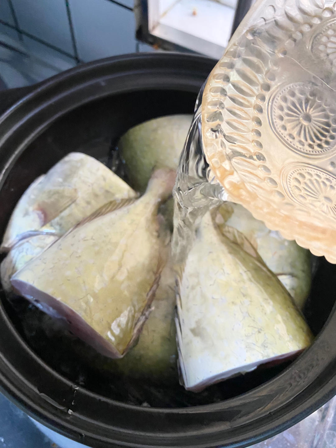 酸梅泥蜢煲的做法 步骤7