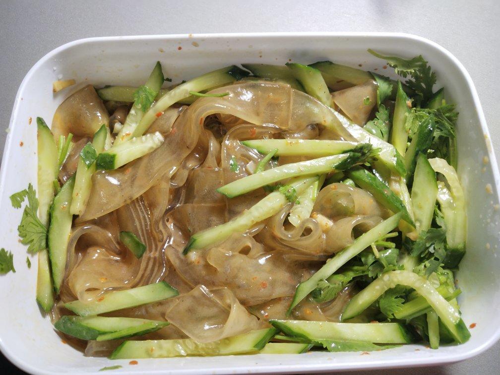 秒杀小夜市的麻酱流汁宽粉