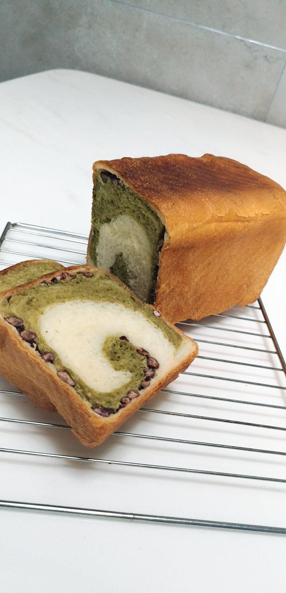 最正宗的日式抹茶红豆吐司