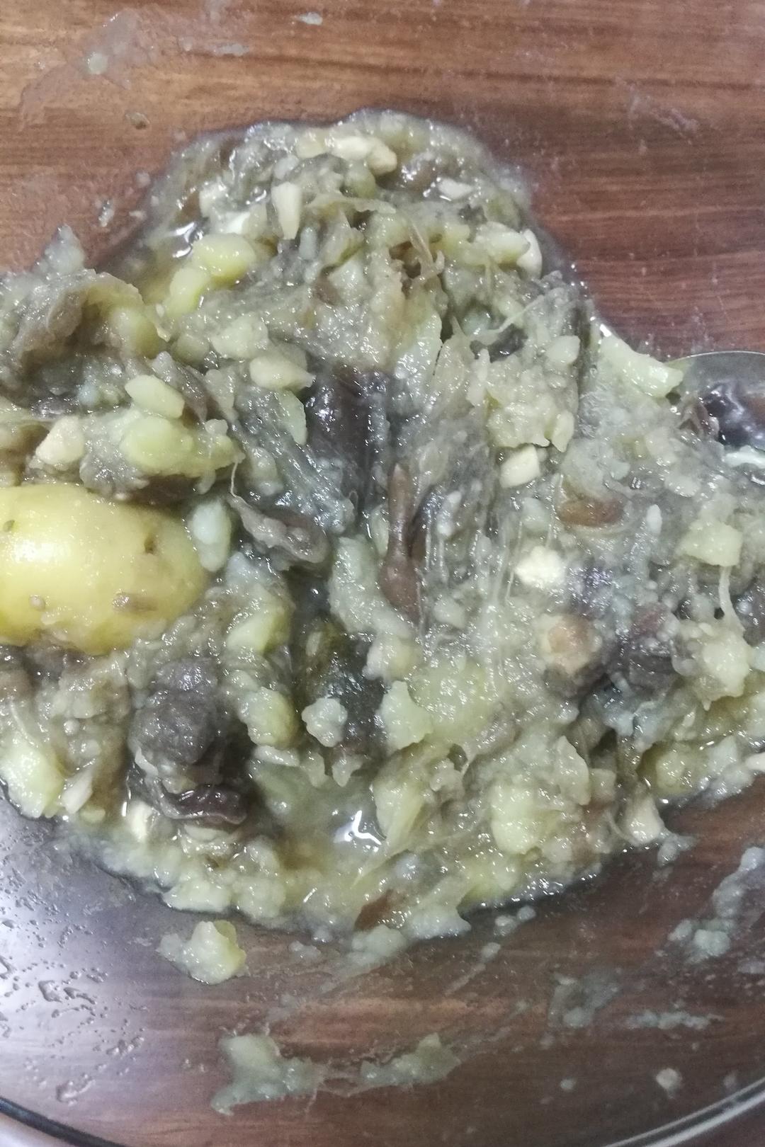 茄子拌土豆