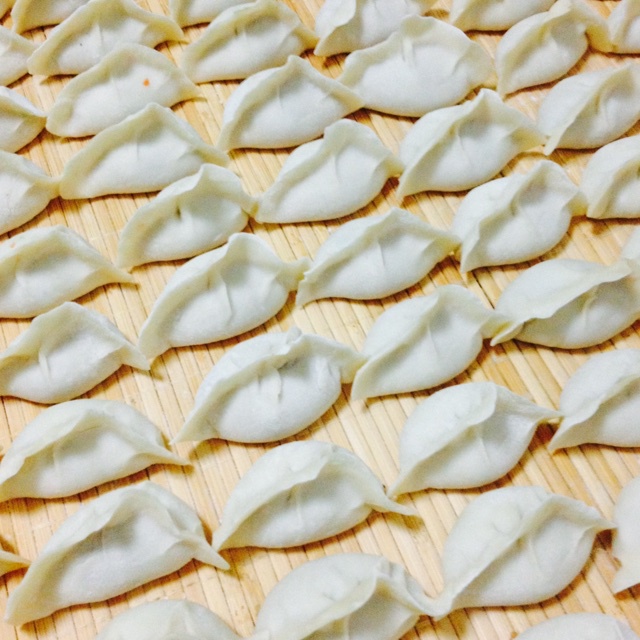 包饺子