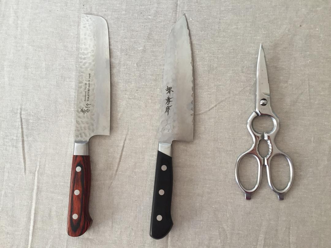 给家里的厨刀拍个纪念照吧～