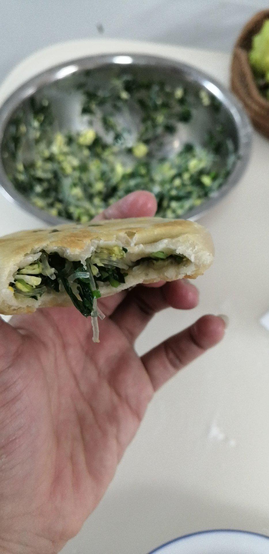 皮薄馅大～韭菜鸡蛋饼