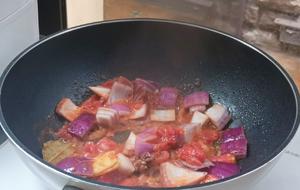 番茄牛背肋排汤的做法 步骤1