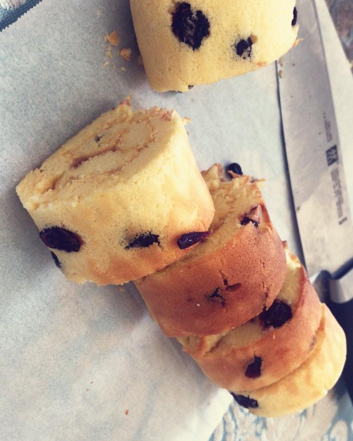 葡萄干蛋糕卷