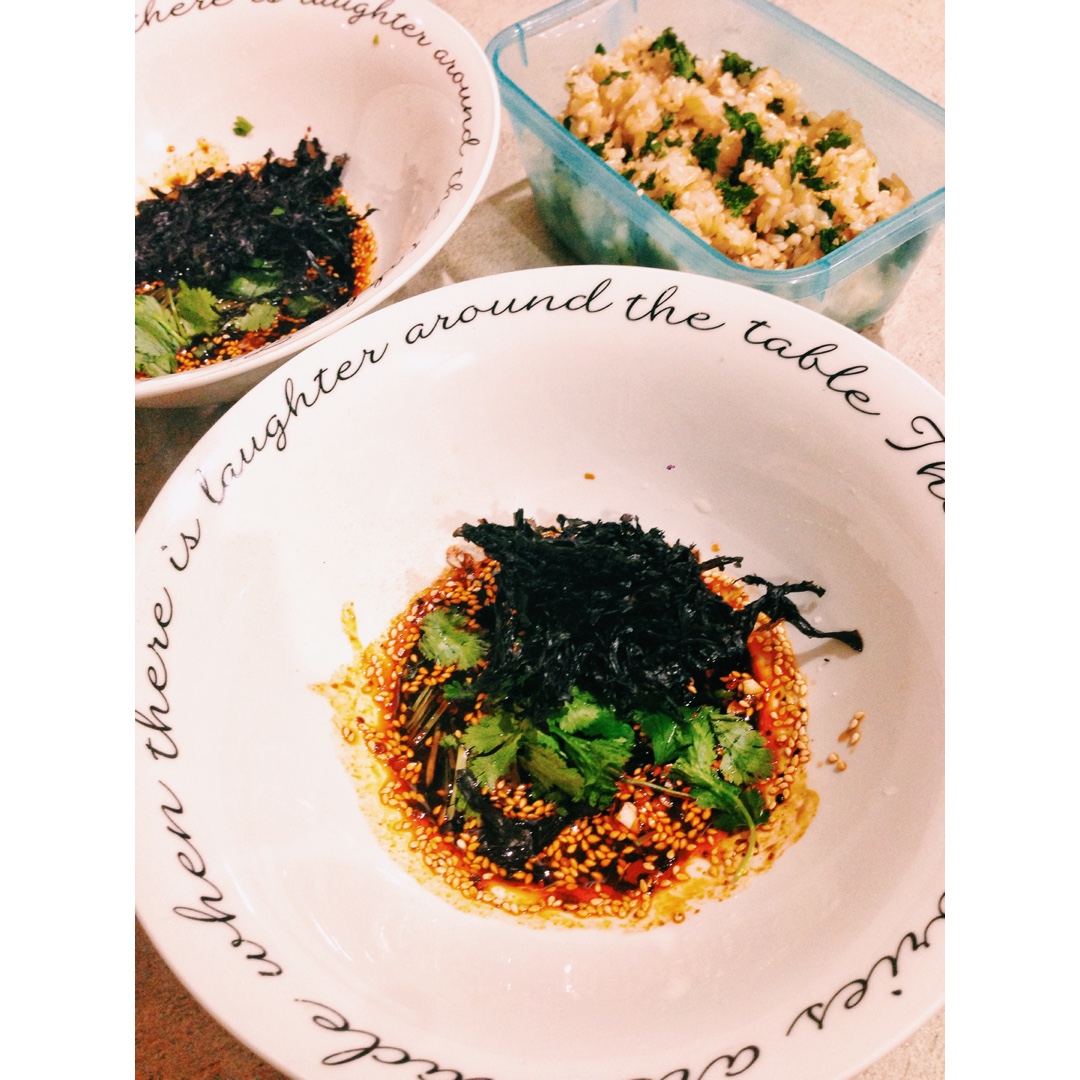 红油鸡肉馄饨