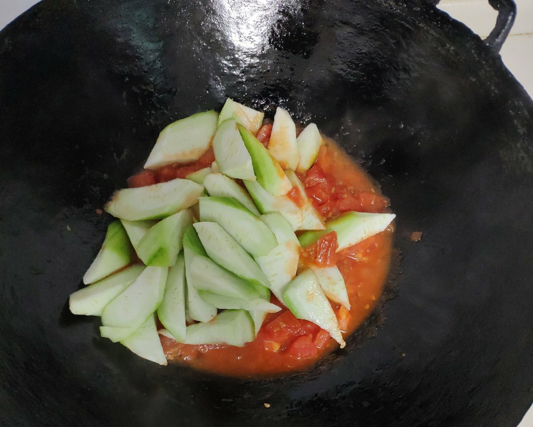 番茄浓汤刀削面的做法 步骤4