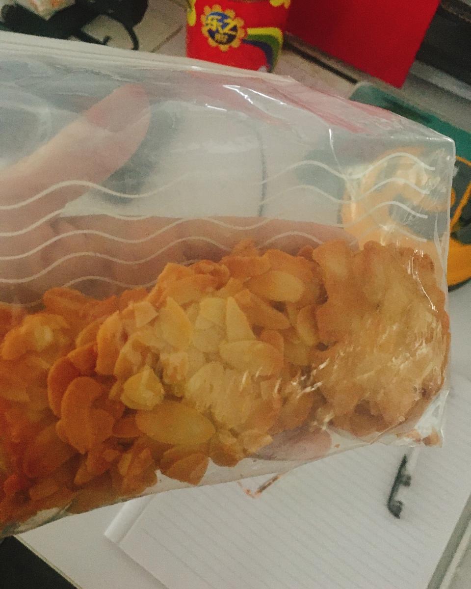 焦糖脆脆杏仁瓦片