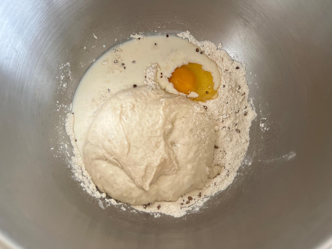 纯奶手撕吐司的做法 步骤1