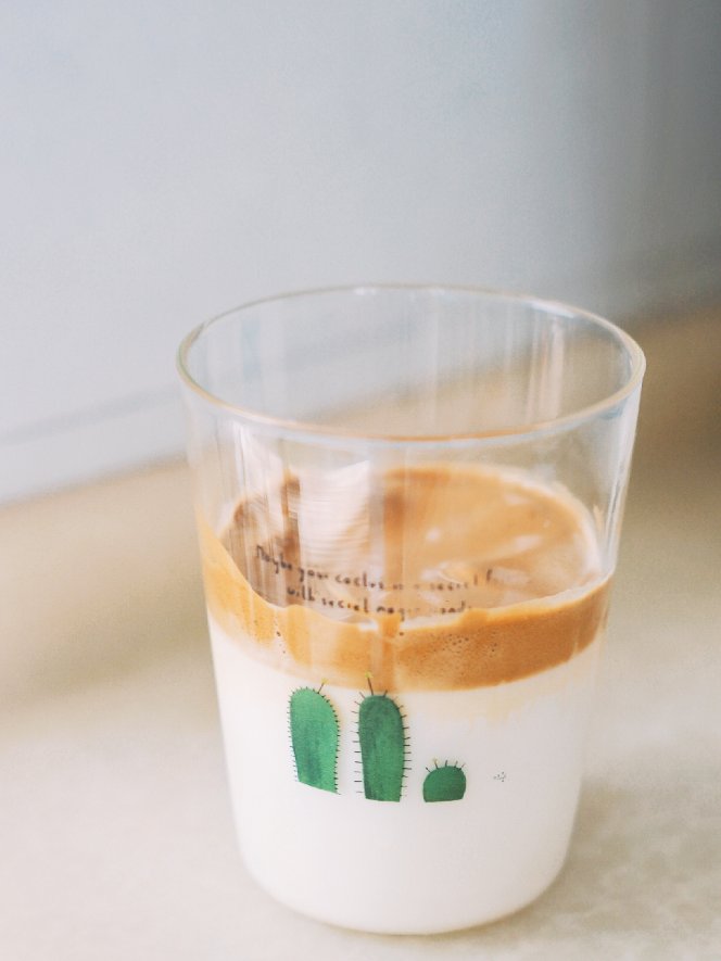 最近超火的泡沫咖啡奶盖☕️又名“4000次咖啡”