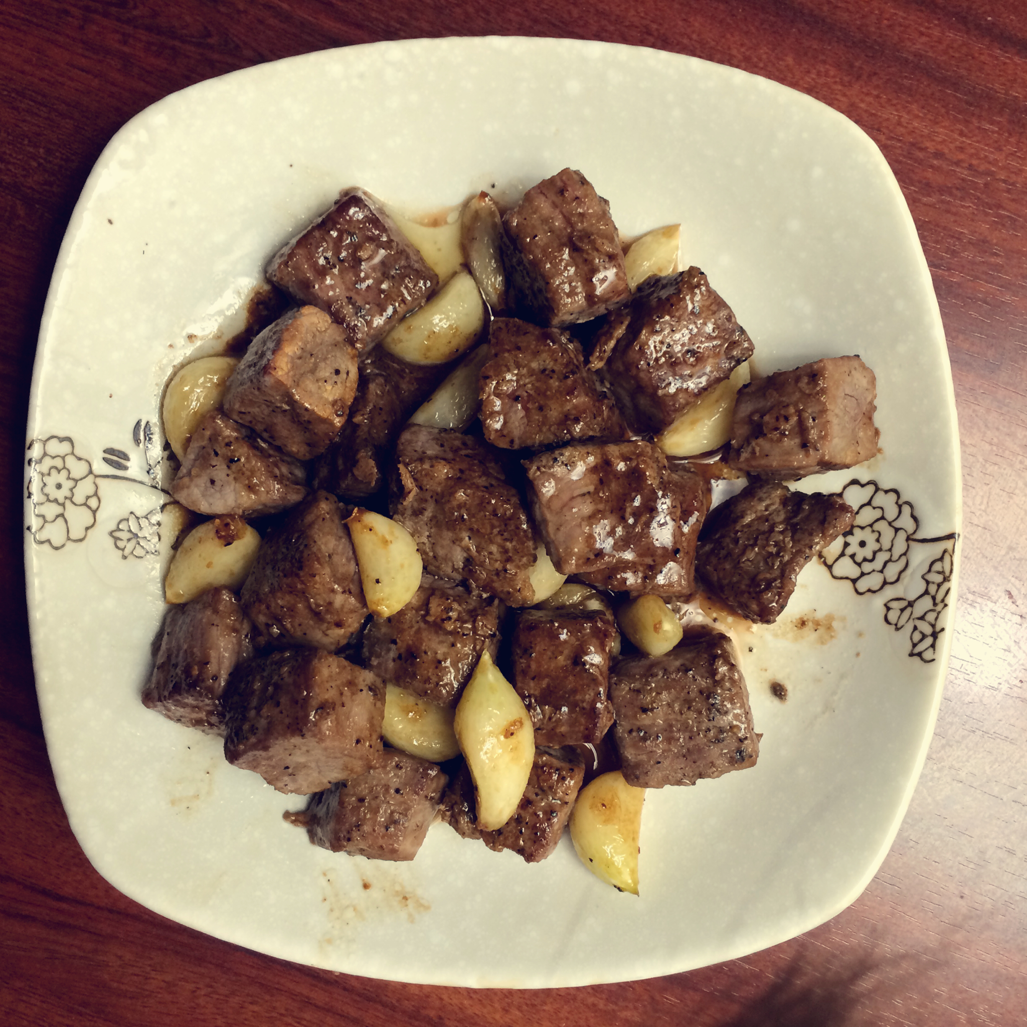 黑蒜子牛肉粒