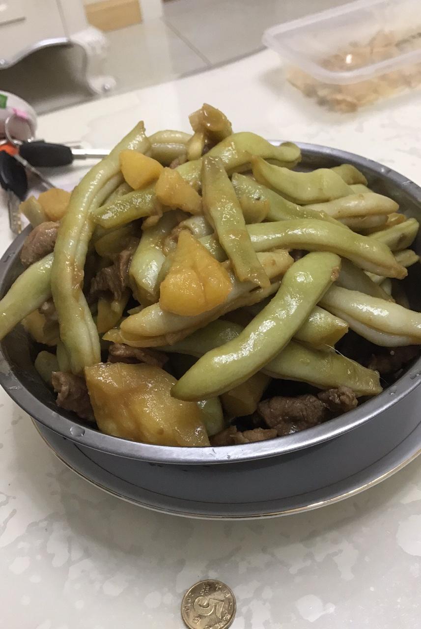 土豆炖豆角
