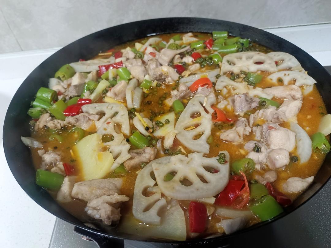 自贡鲜椒兔