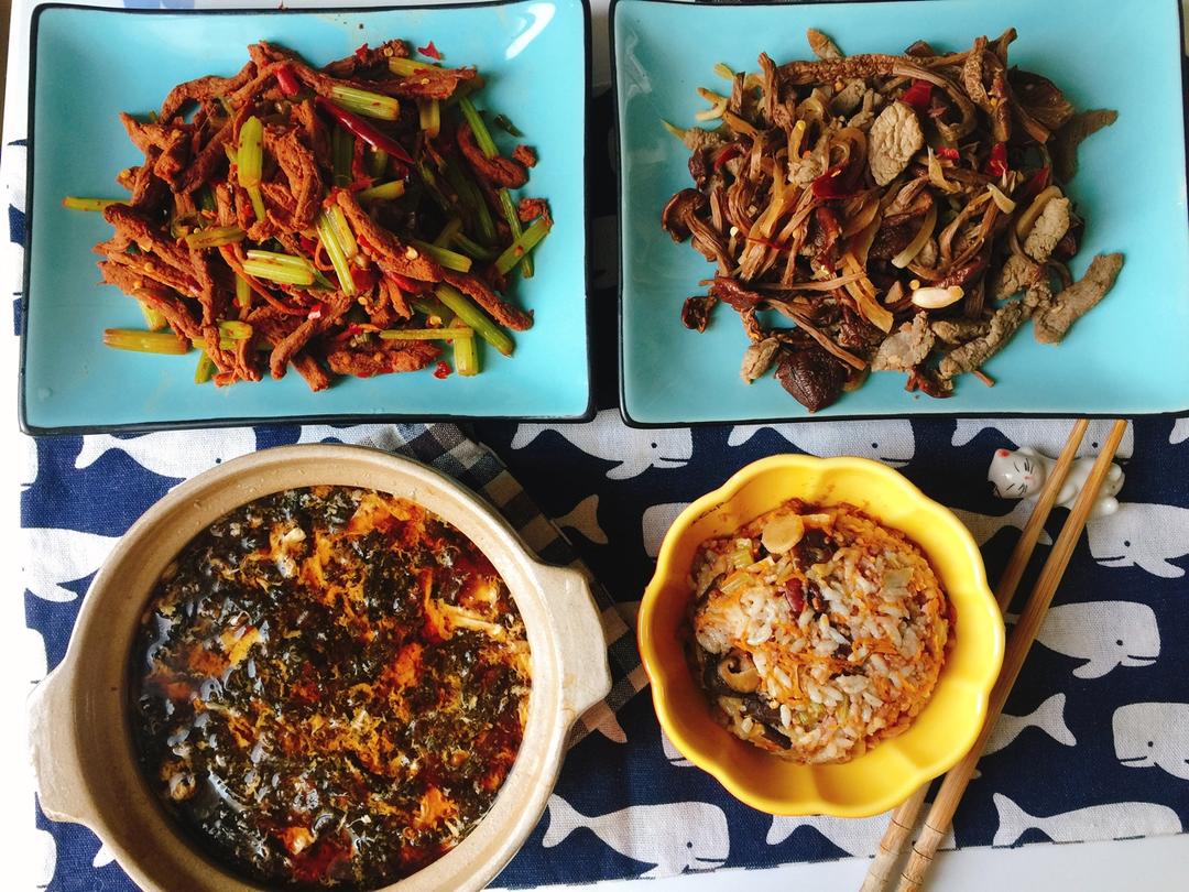 每天，叫醒我的是早餐