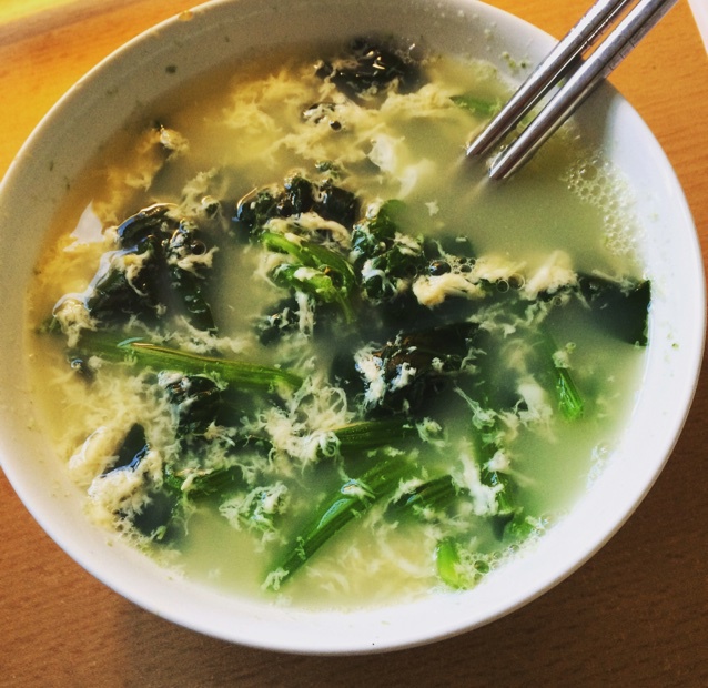 鲜蛋花菠菜汤