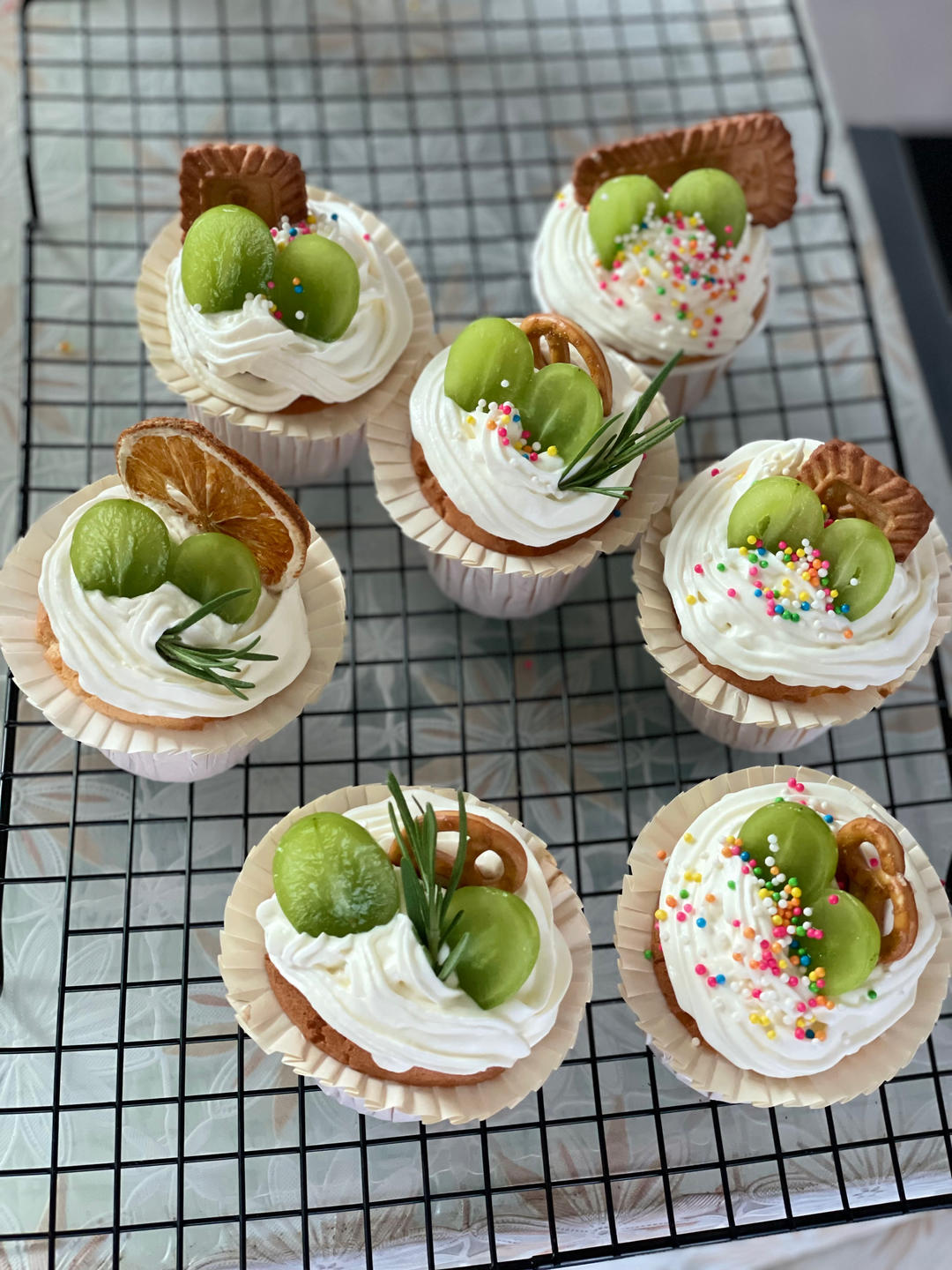 高颜值奶油纸杯蛋糕杯子蛋糕（附教程）