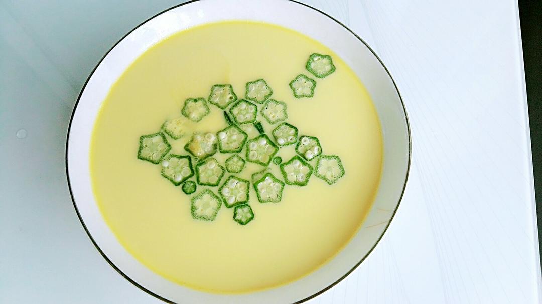 颜值控-做一朵开在碗里的花秋葵蒸水蛋