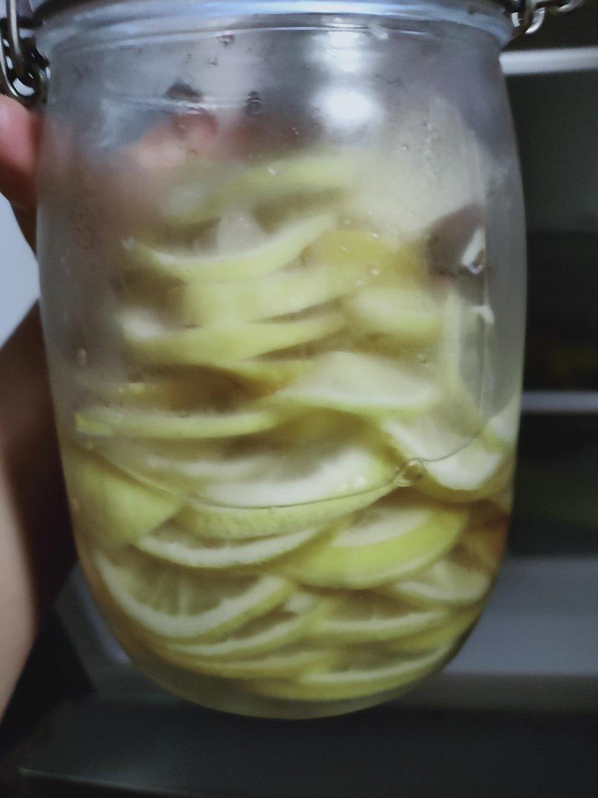 四季适宜的柠檬蜂蜜茶