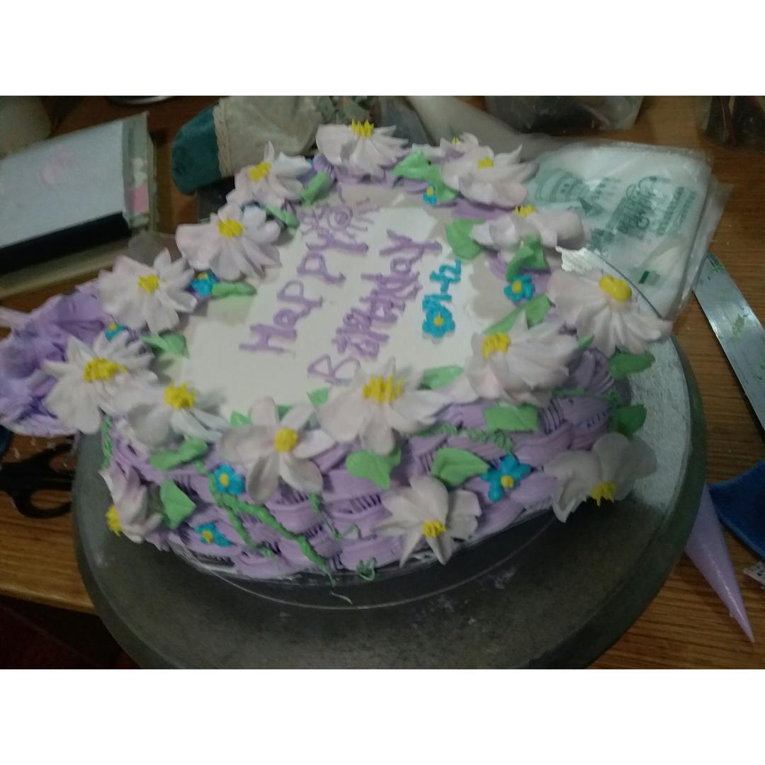 心形花篮雏菊蛋糕