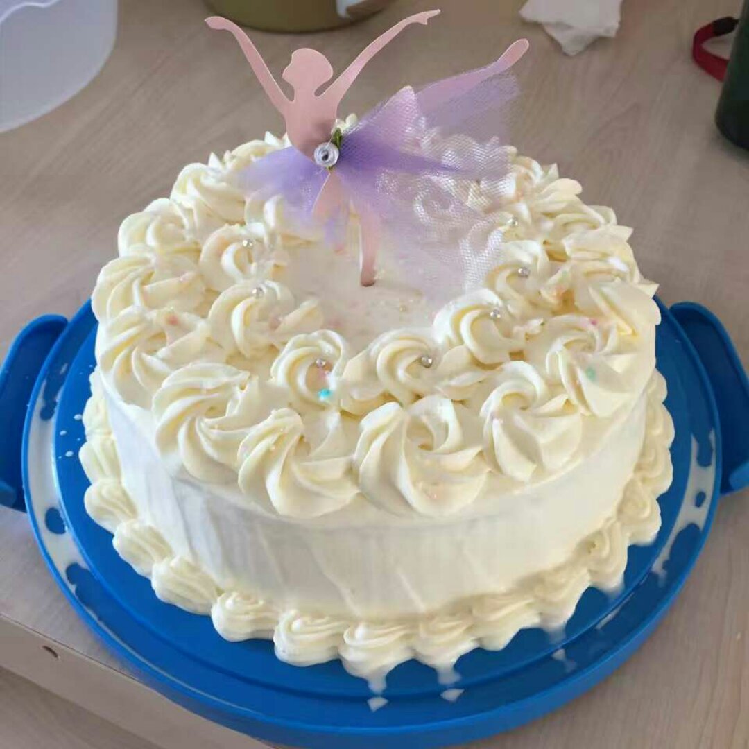 淡奶油裱花蛋糕