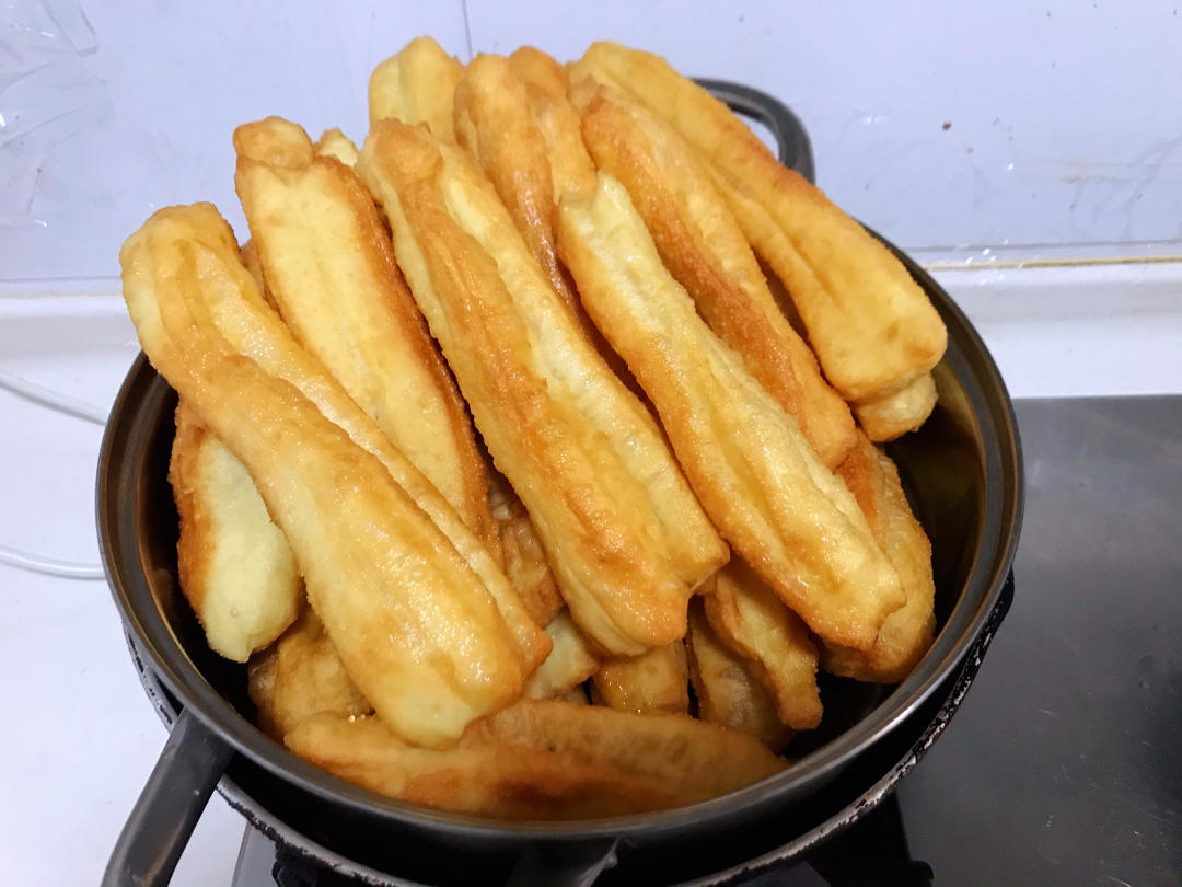 自制无泡打粉油条