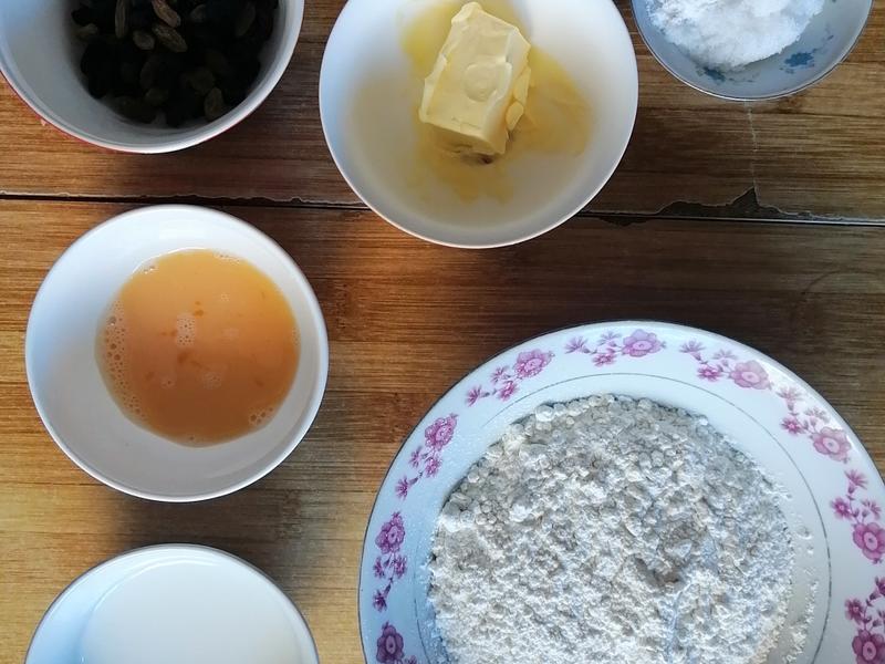 纯奶手撕吐司的做法 步骤1