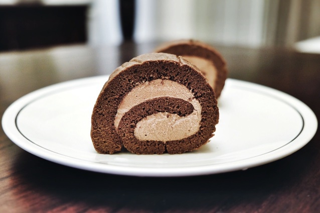 面包爱爱丸做的甘纳许巧克力蛋糕卷