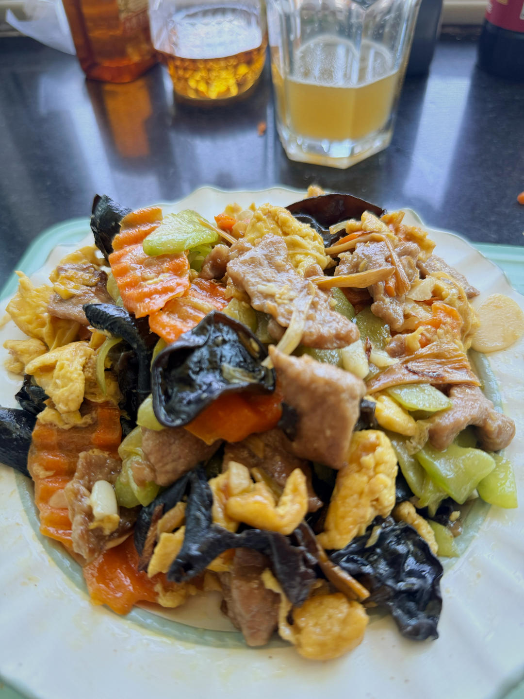 适合小朋友口味的简易版木须肉，新手烹饪必学家常菜，一盘5种食材，鲜香下饭
