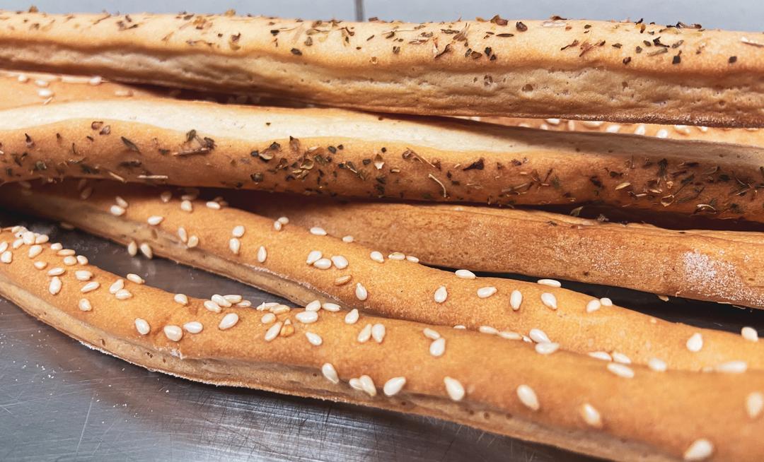 假期追剧小零食，配上啤酒根本停不下来丨面包棍的做法