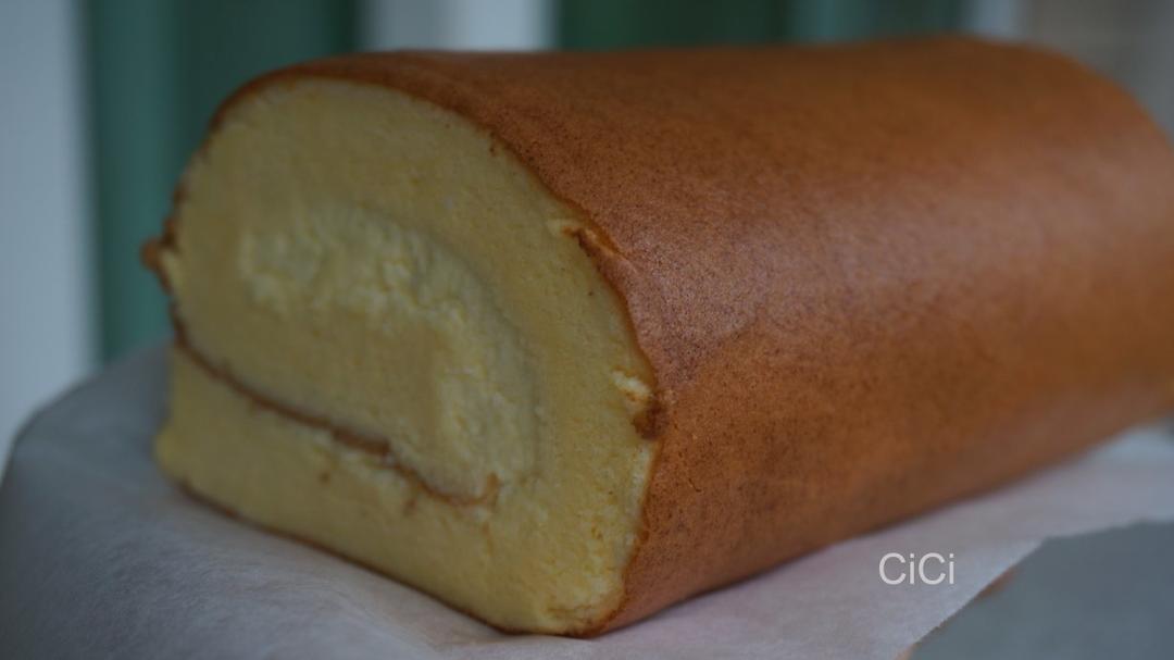 《Tinrry下午茶》教你做基础原味蛋糕卷