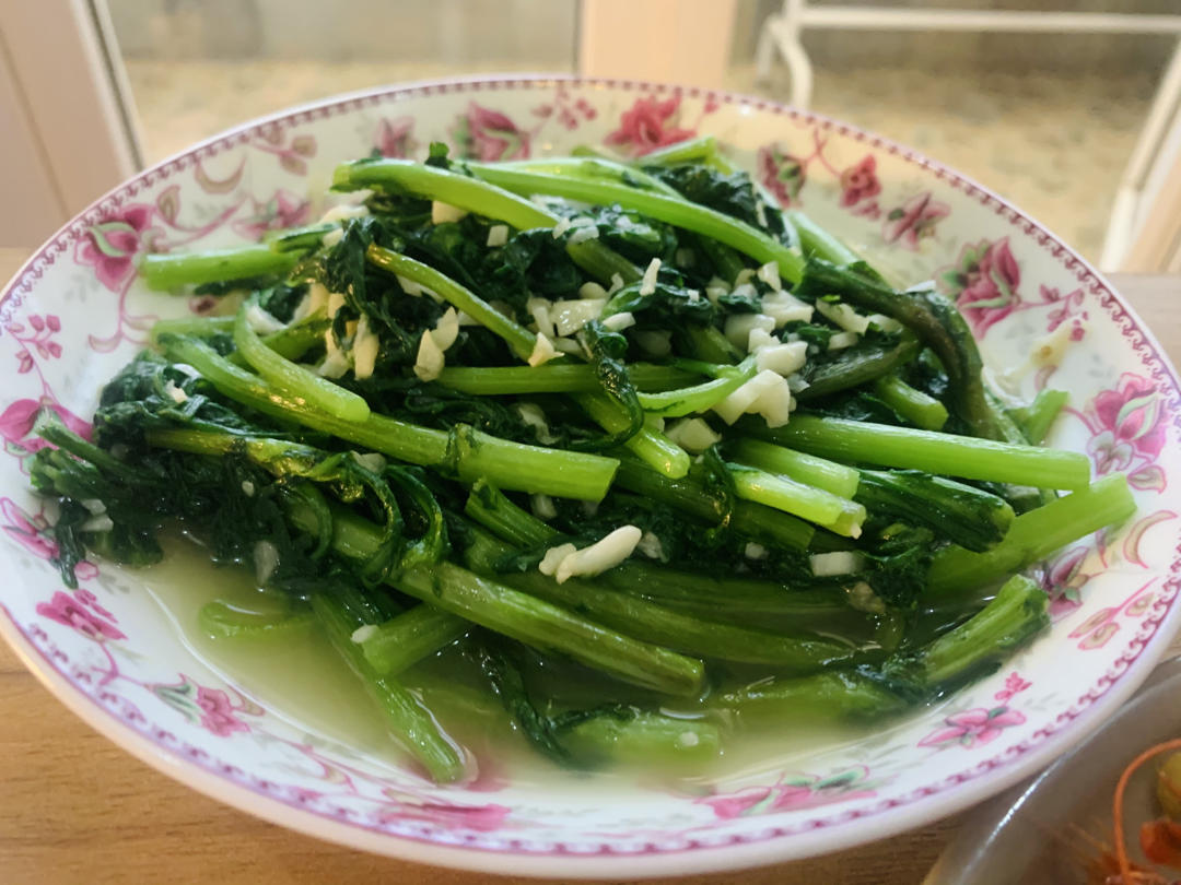 蒜泥茼蒿