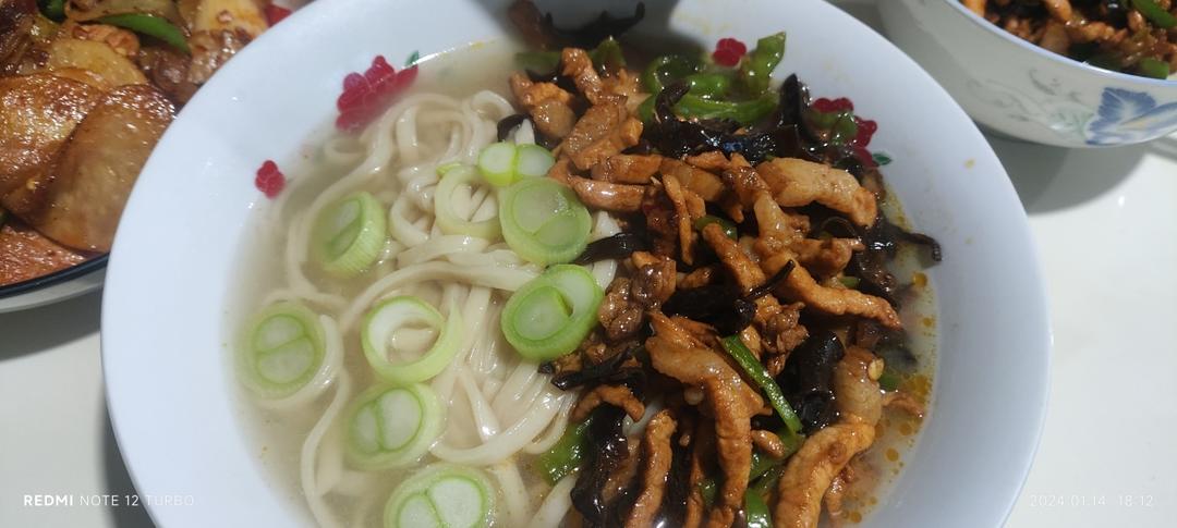 青椒肉丝面