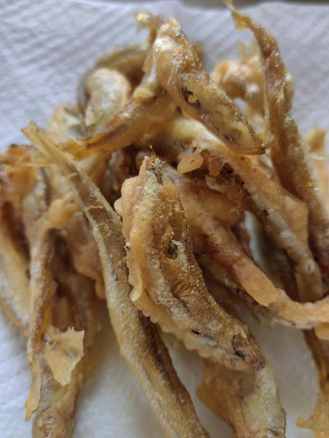 外酥肉嫩〓干炸小鱼