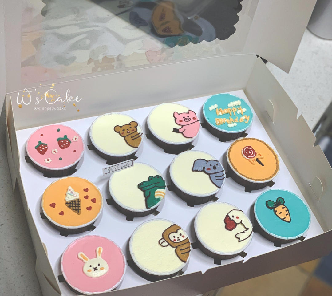 六、八、十寸戚风蛋糕
不回缩 不收腰