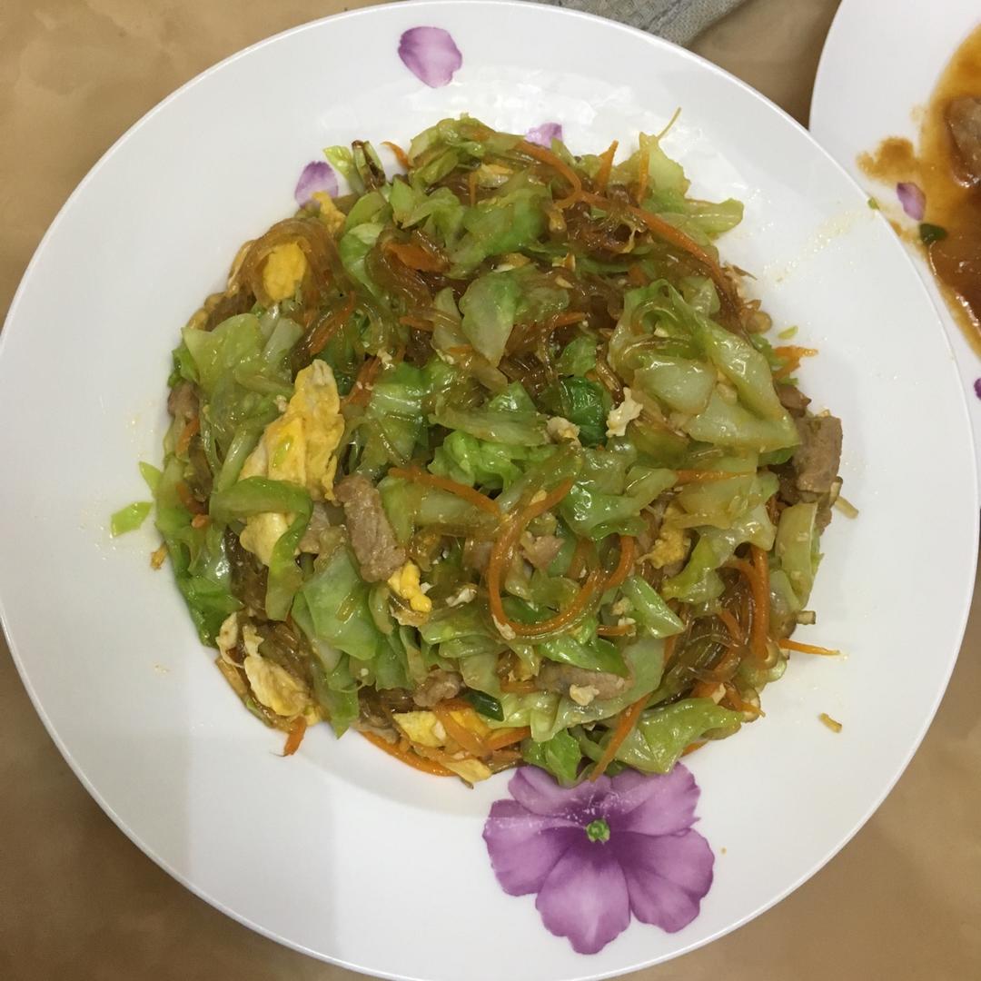 包菜鸡蛋炒粉丝