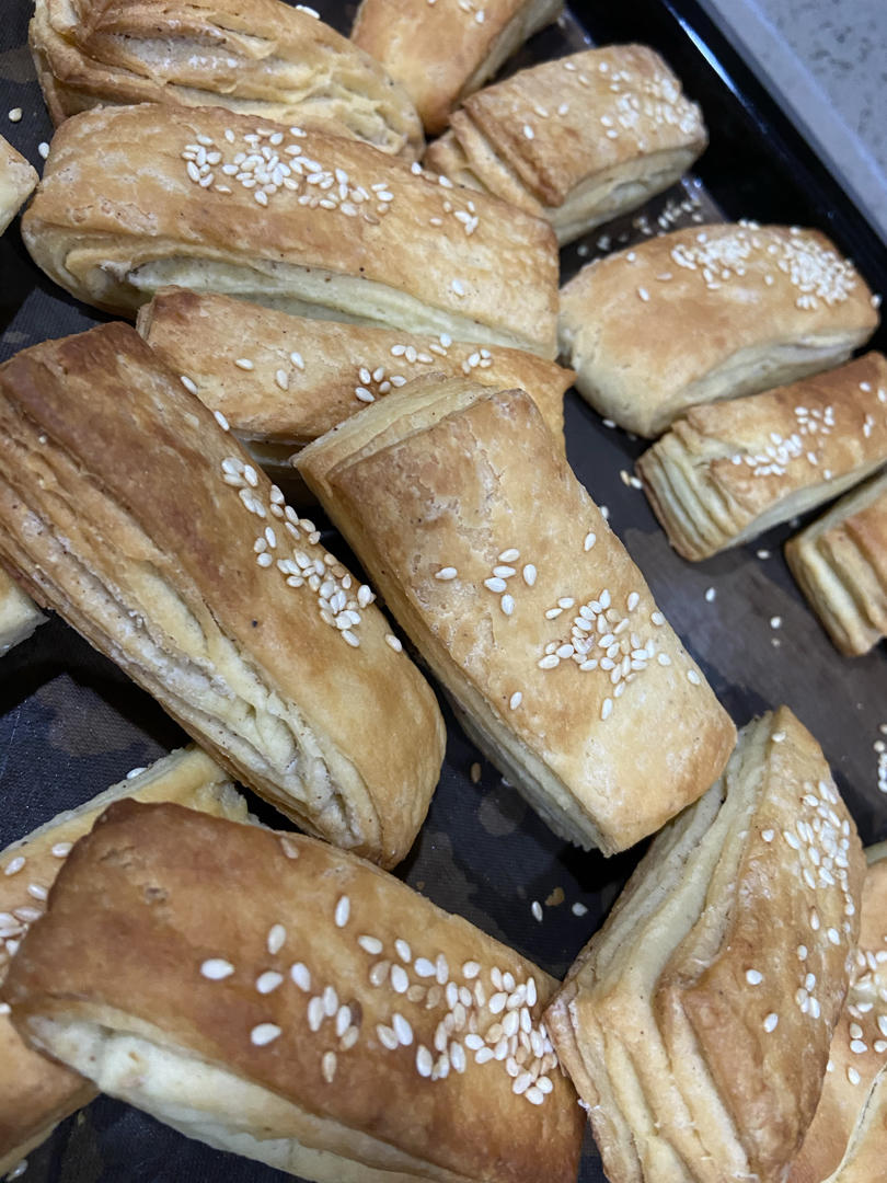 像面包一样软的发面椒香千层饼
