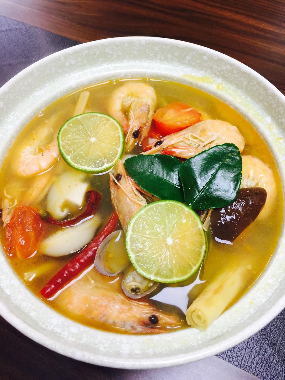 【中餐厅】Mike做的冬阴功汤