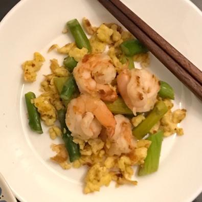 芦笋蛋滑炒虾仁