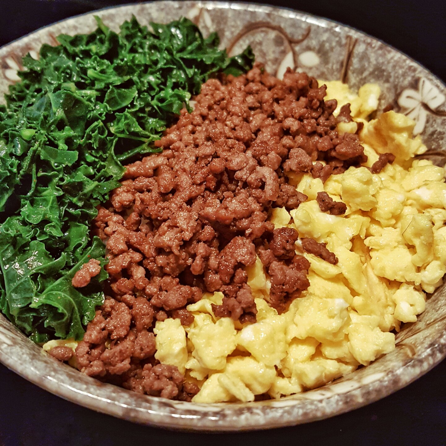 三色丼