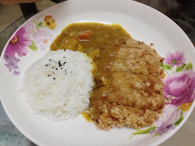 日式咖喱炸猪排饭