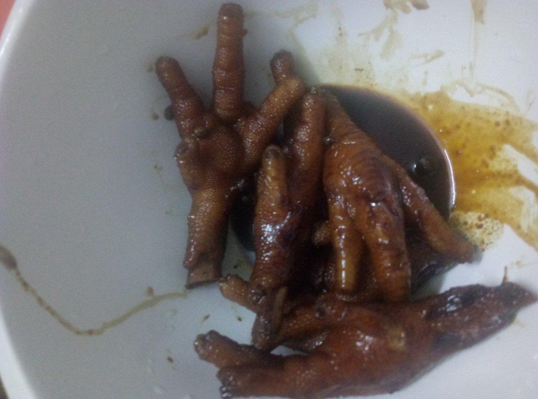秘制红烧鸡爪