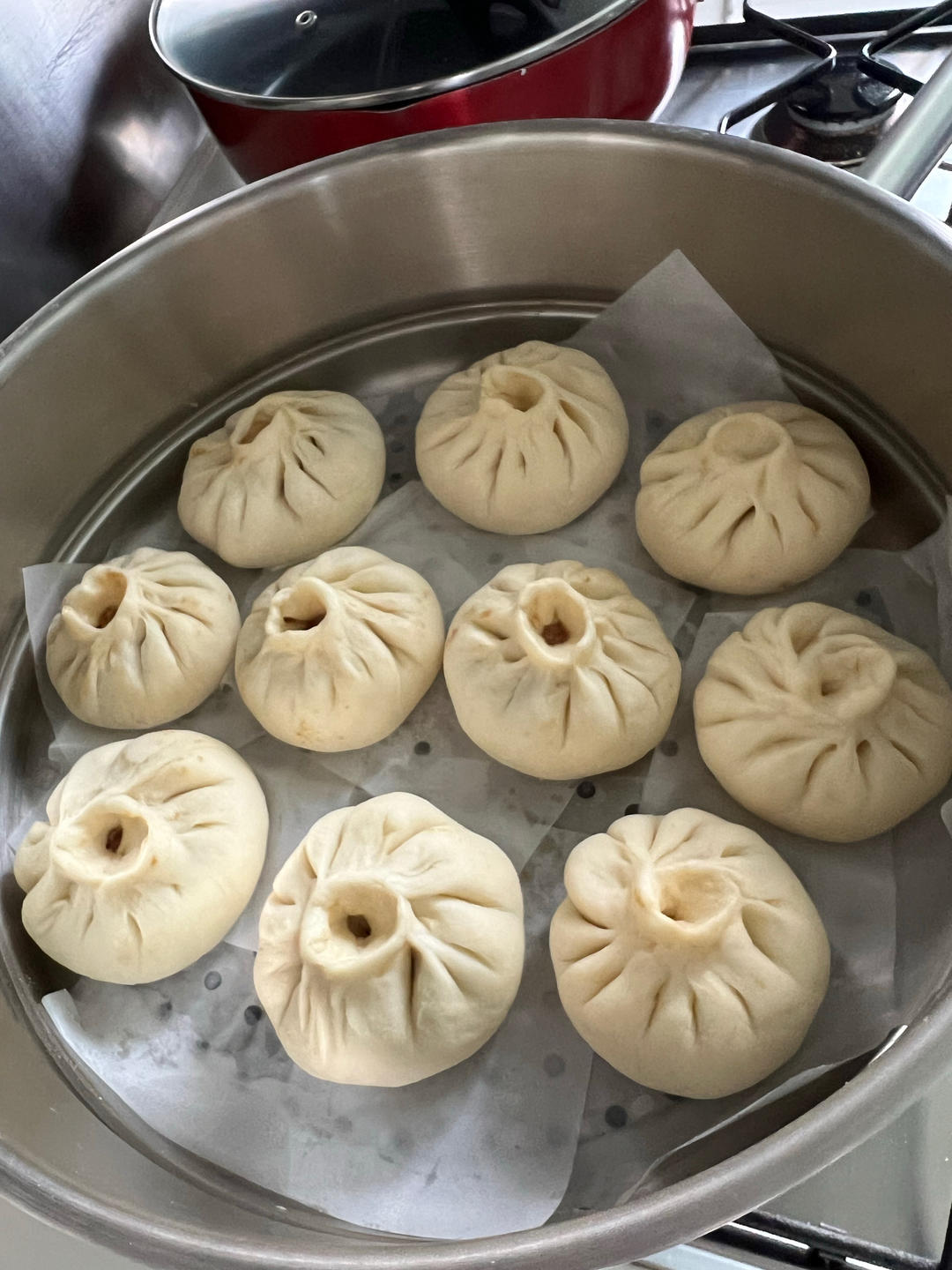 好吃流汁的肉馒头
