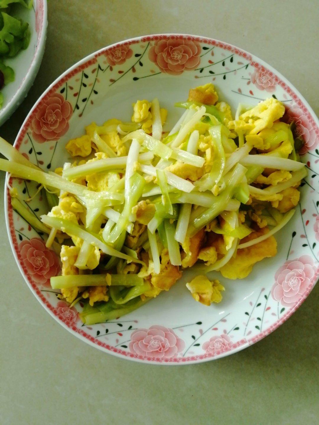 超级下饭菜青椒炒鸡蛋