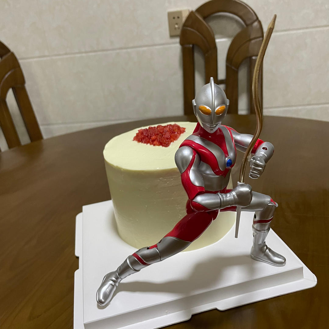 超级无敌美貌简单的刺绣风 奥特曼生日蛋糕